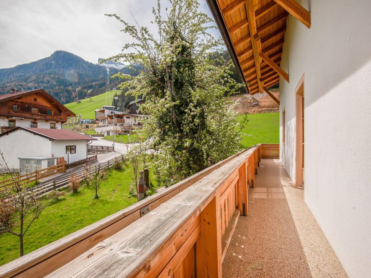 Attractive Apartment In Hainzenberg With Ski Room Extérieur photo