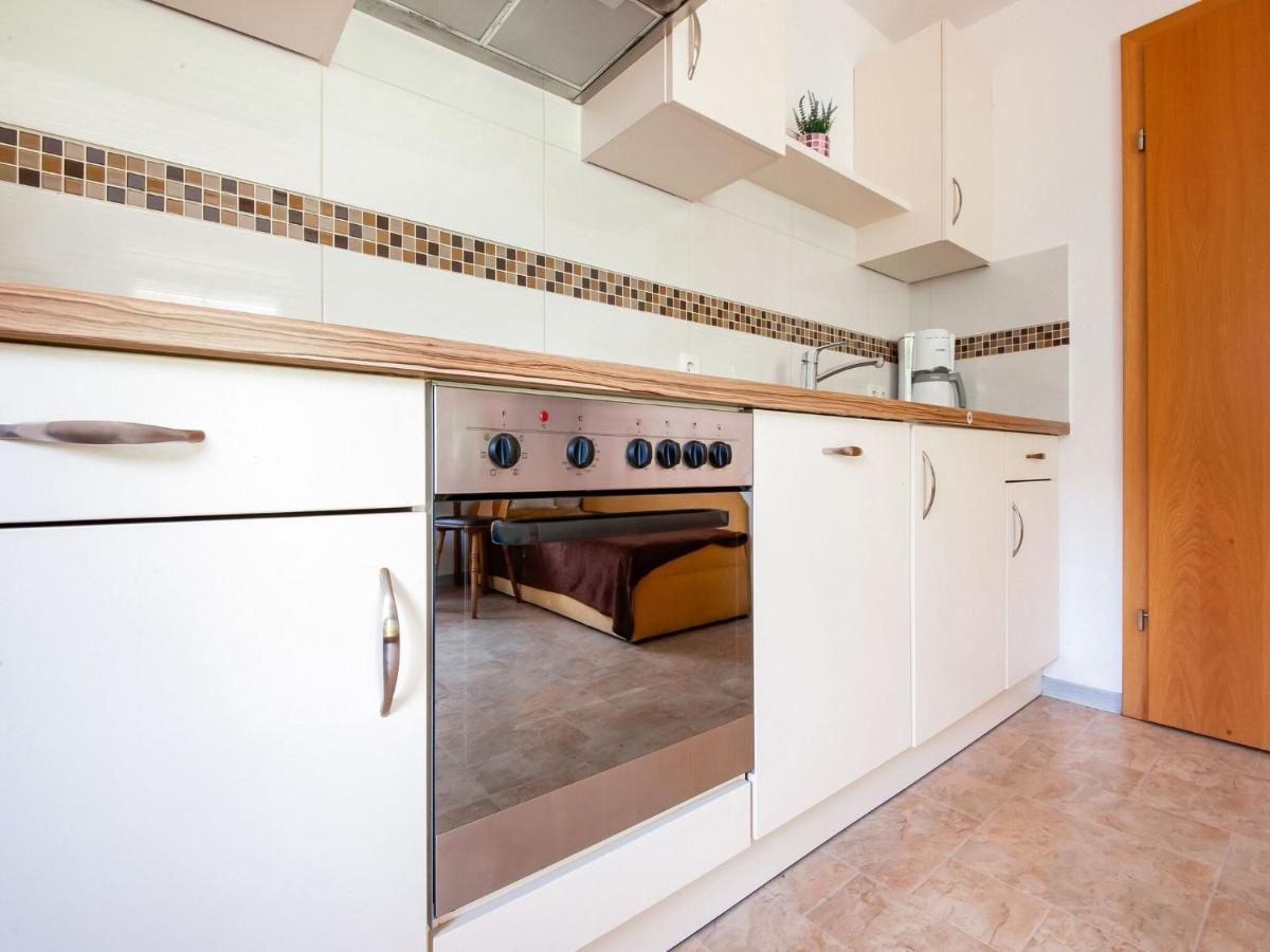 Attractive Apartment In Hainzenberg With Ski Room Extérieur photo