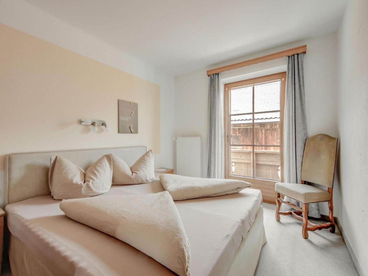 Attractive Apartment In Hainzenberg With Ski Room Extérieur photo