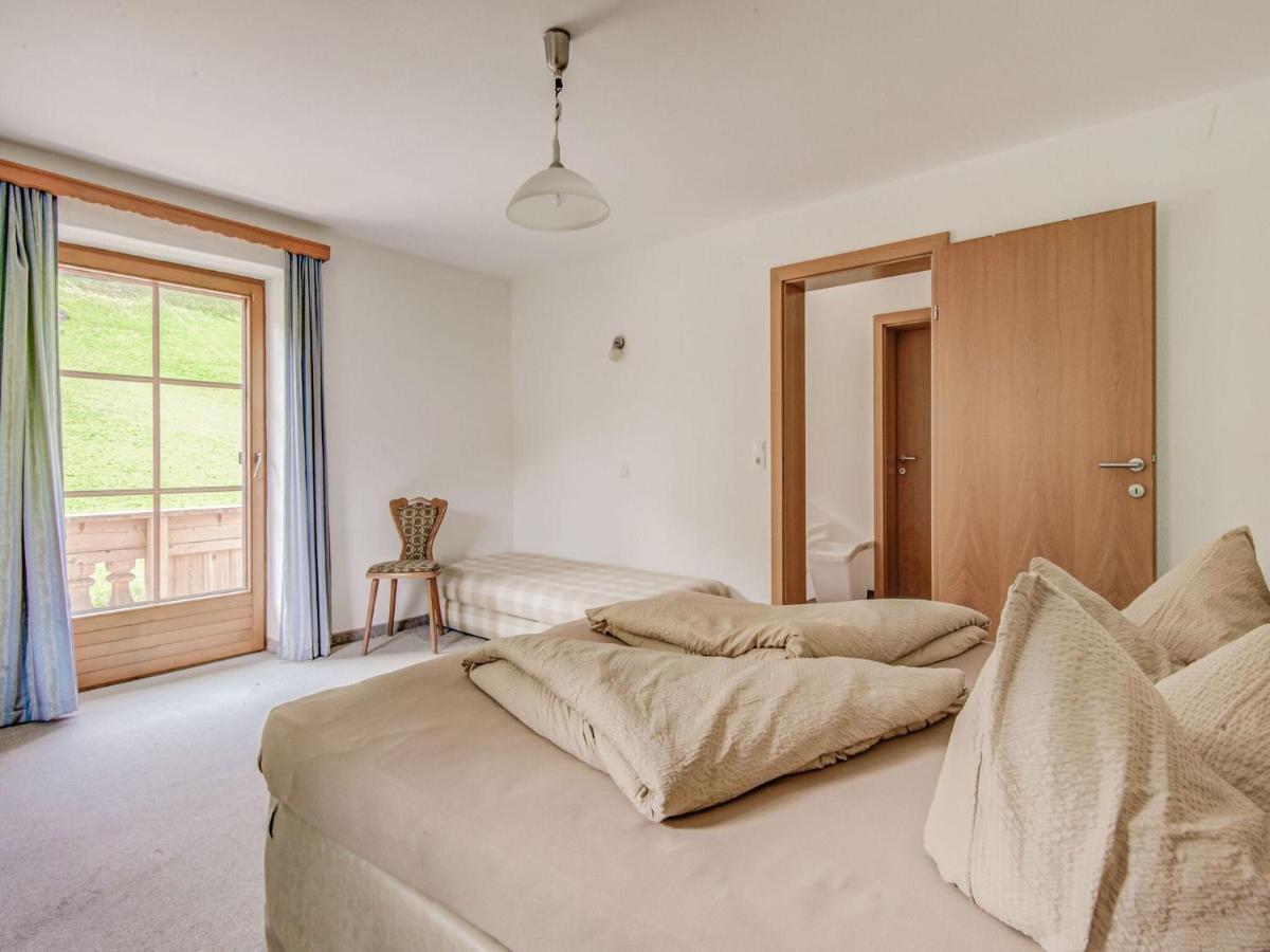 Attractive Apartment In Hainzenberg With Ski Room Extérieur photo