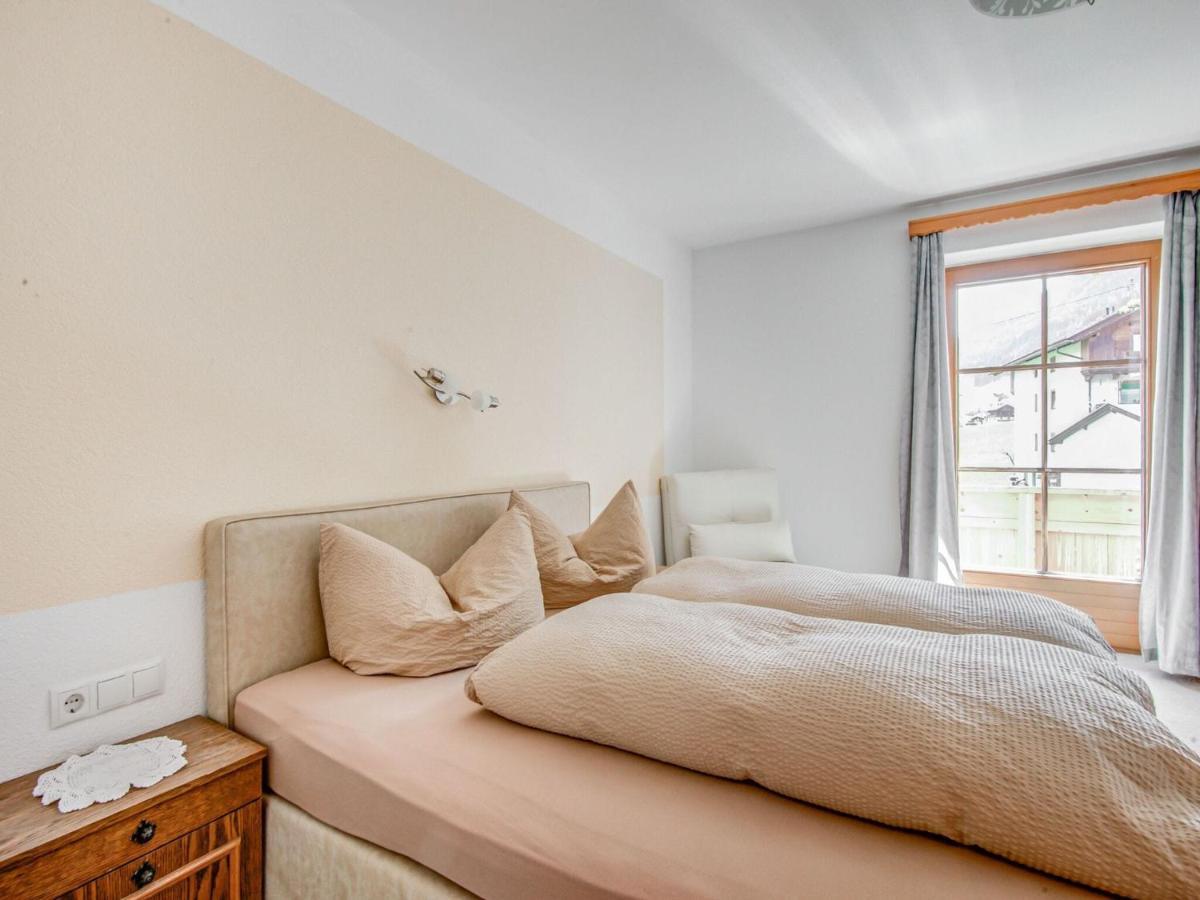 Attractive Apartment In Hainzenberg With Ski Room Extérieur photo