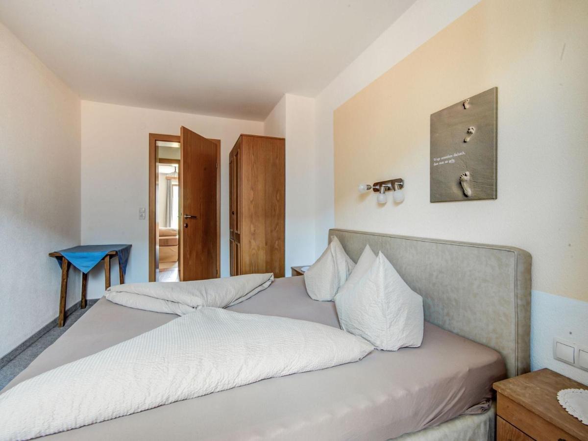 Attractive Apartment In Hainzenberg With Ski Room Extérieur photo