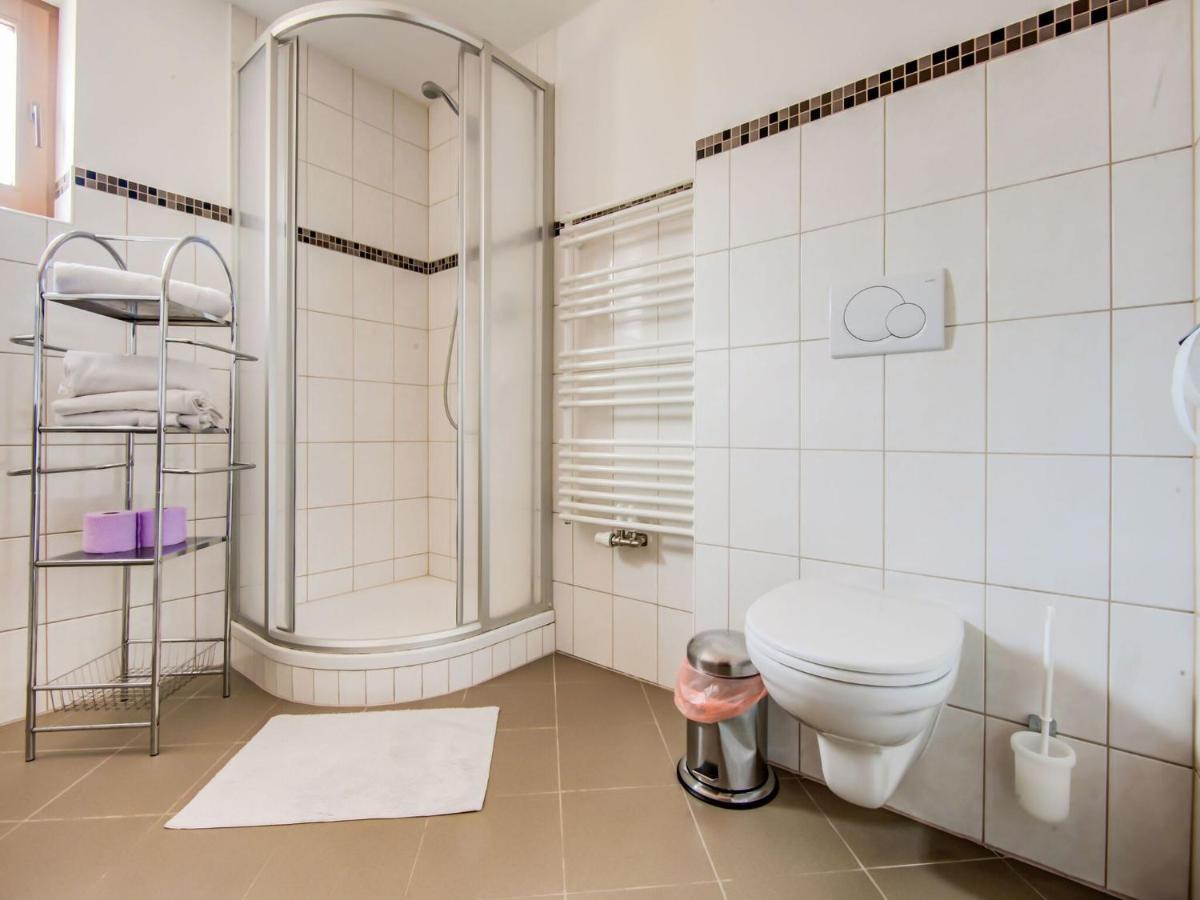Attractive Apartment In Hainzenberg With Ski Room Extérieur photo